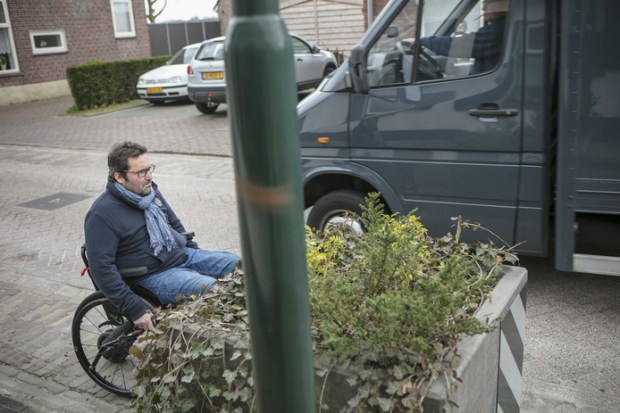 esch gevaarlijk voor rolstoelen foto roel van der Aa.jpg